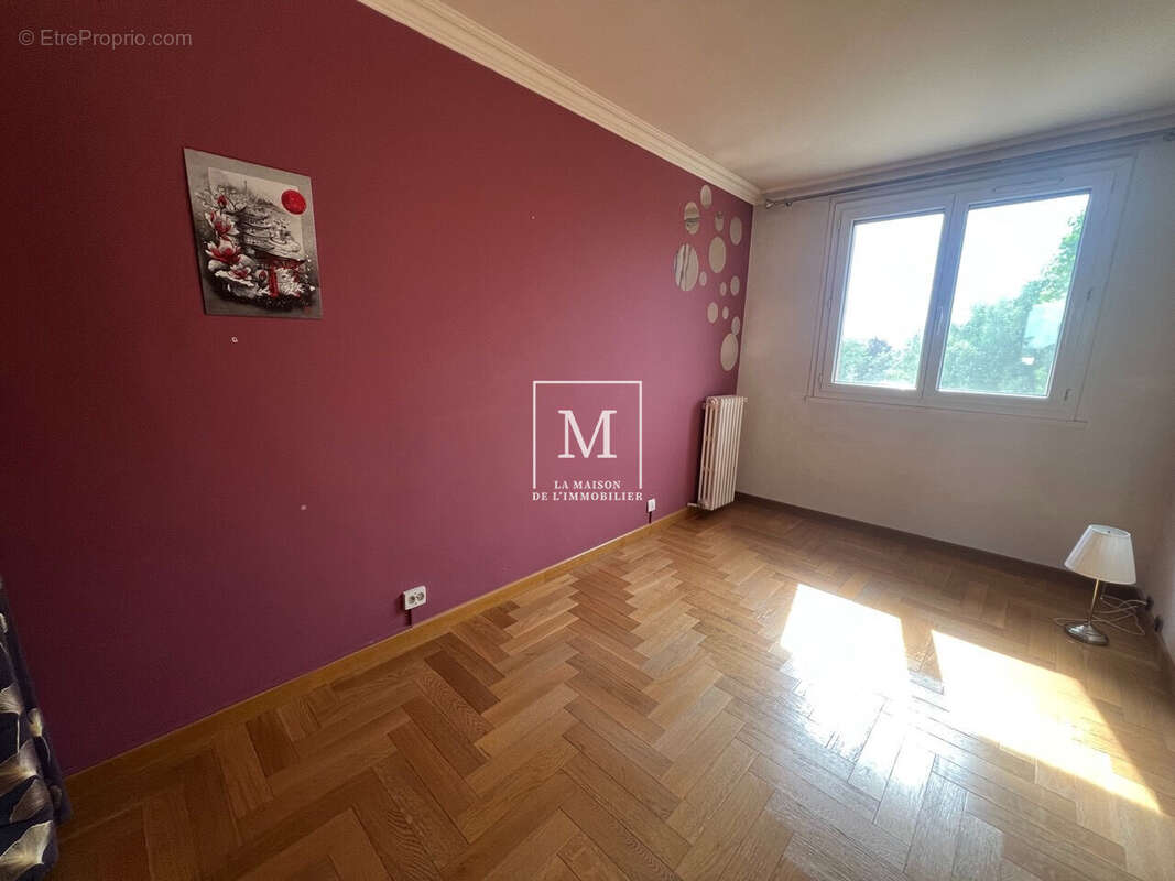 Appartement à MAISONS-LAFFITTE