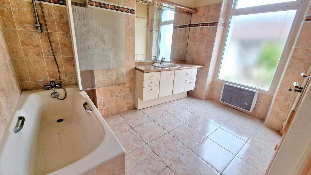 Photo 8 - Maison à MORANGIS