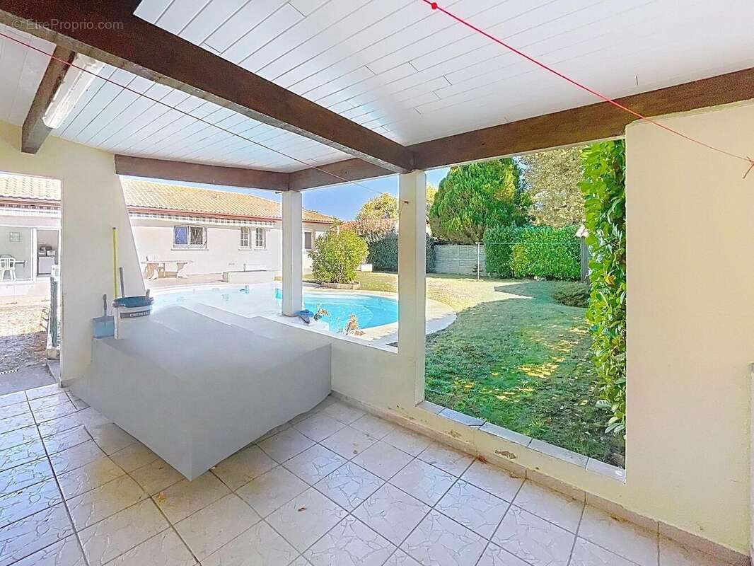 Photo 8 - Maison à MARTIGNAS-SUR-JALLE