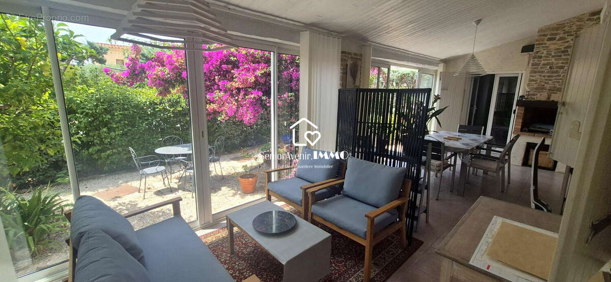 Maison 140 m² à Six-Fours-Les-Plages  - photo 6
