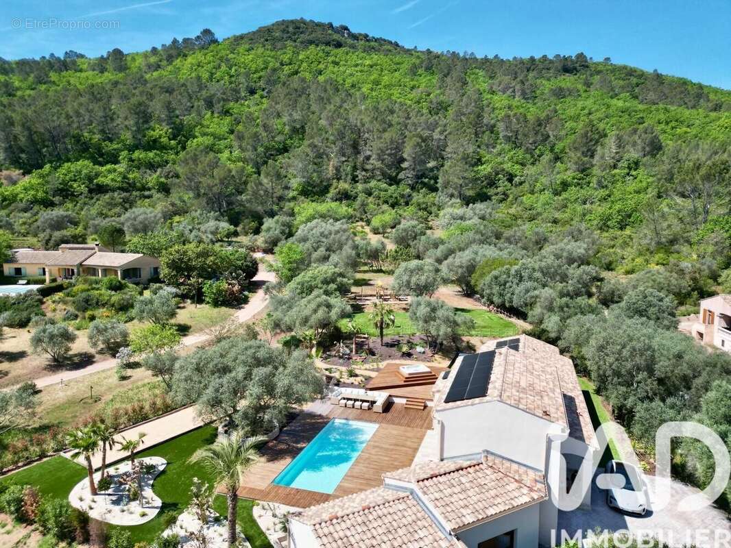 Photo 2 - Maison à LE LUC