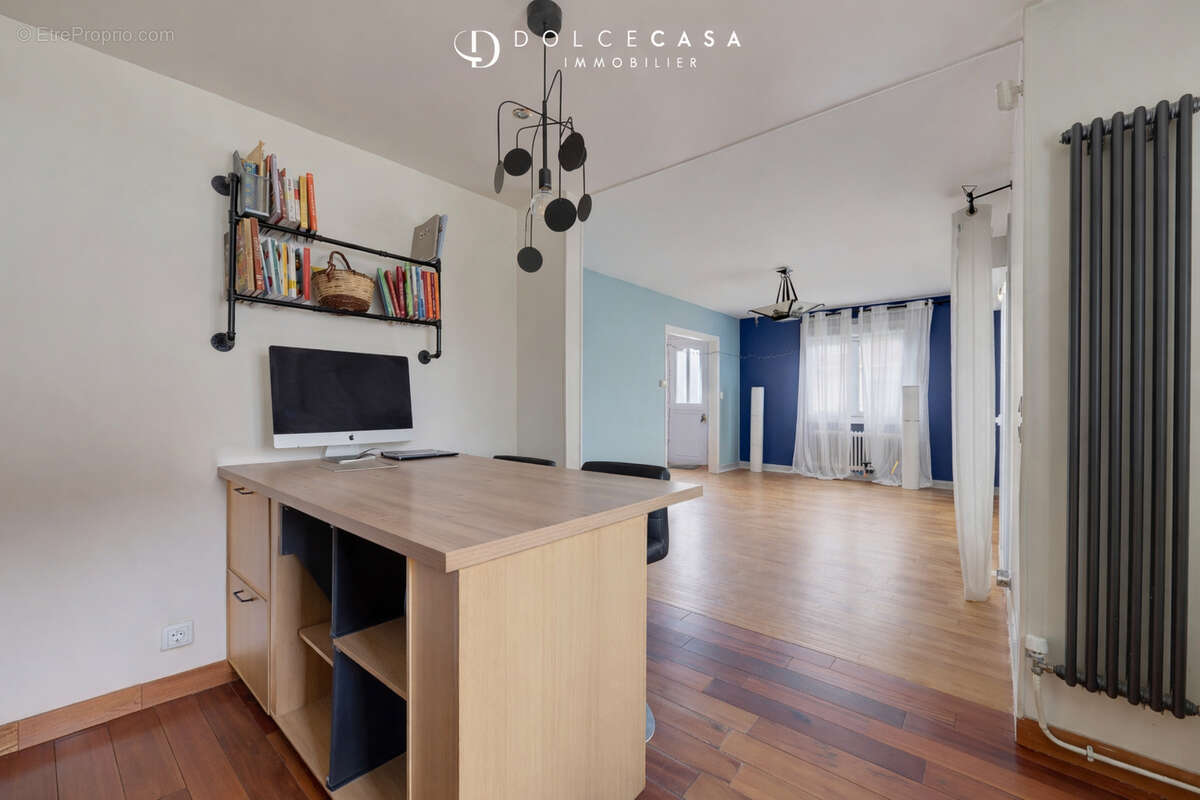 Maison à BRY-SUR-MARNE