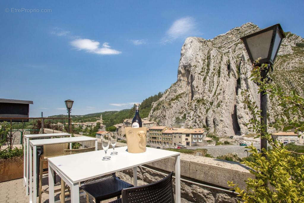 Autre à SISTERON