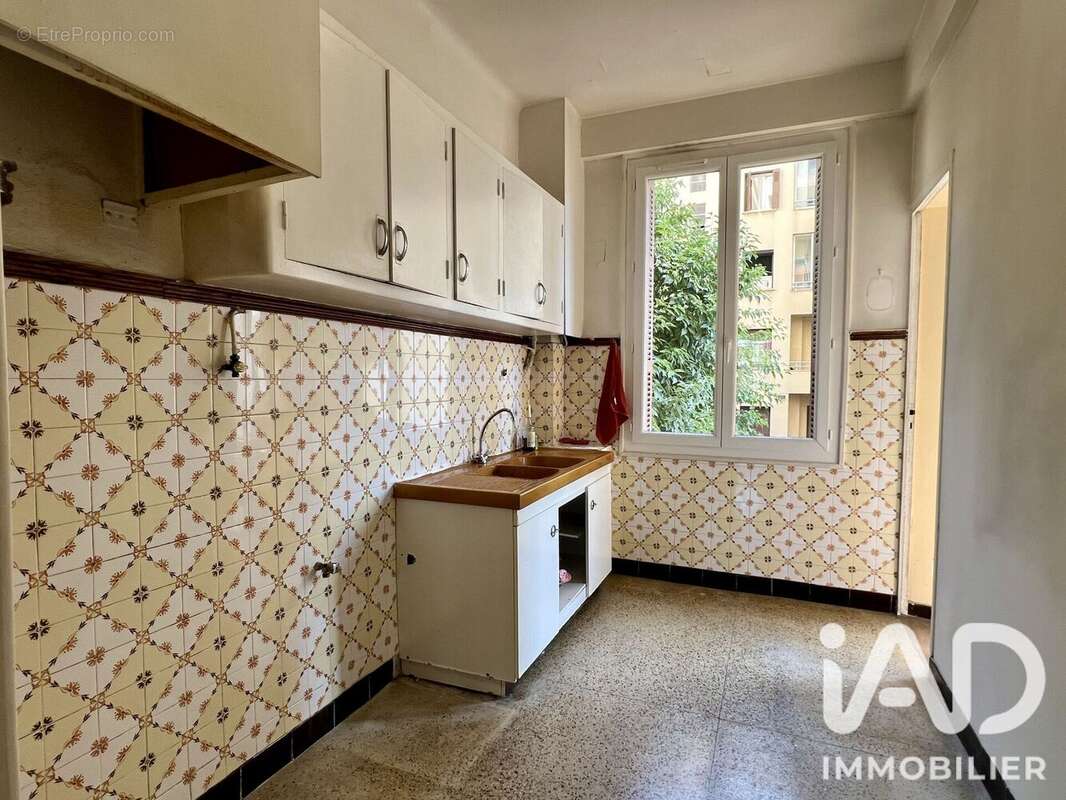 Photo 6 - Appartement à MARSEILLE-1E