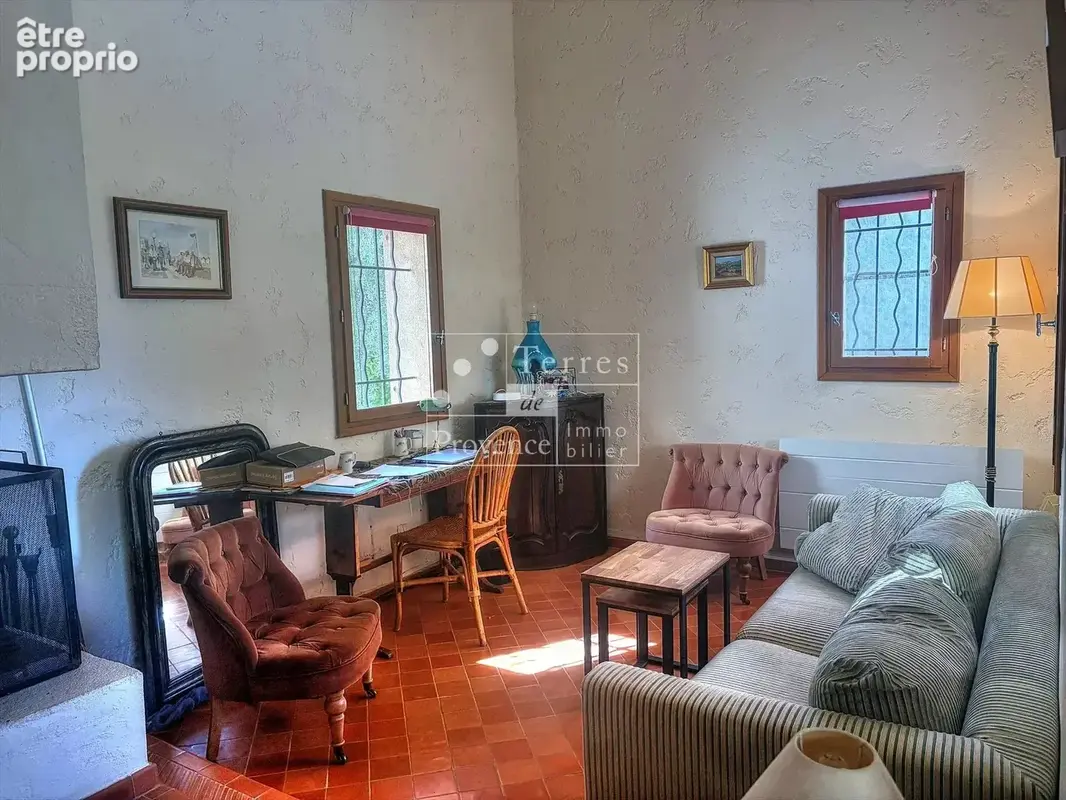 A vendre à Aups, villa provençale avec piscine et garage à Aups - photo 7
