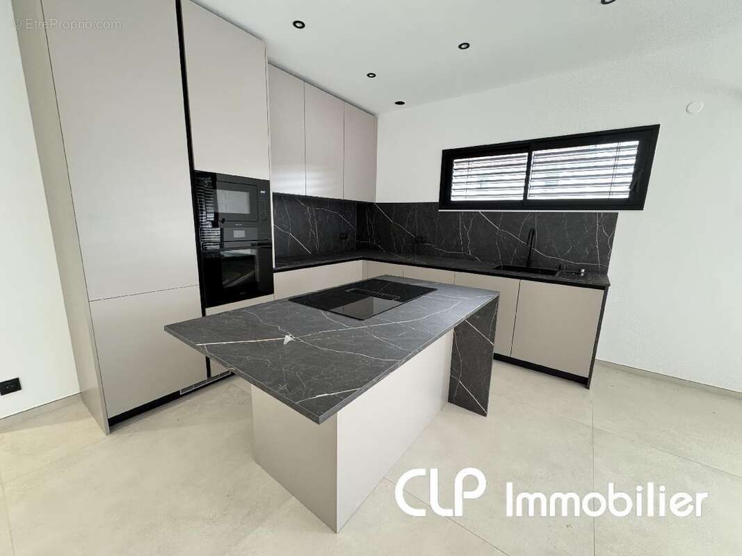 Maison 168 m² à Montelimar  - photo 6