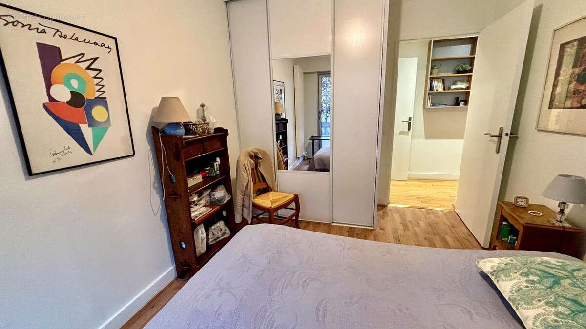 Appartement à PARIS-15E