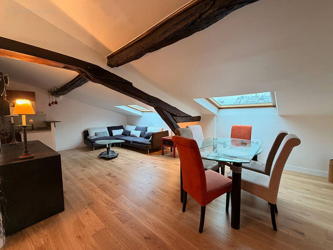 Appartement à NOGENT-SUR-MARNE