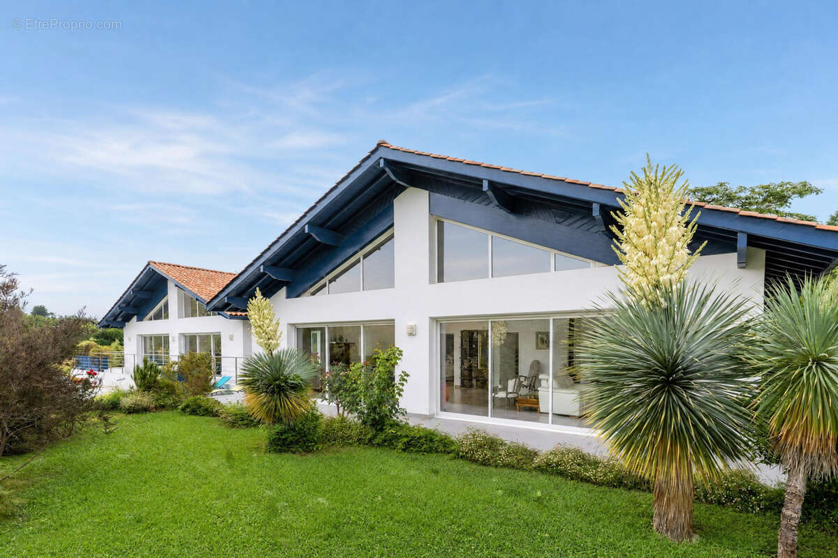 Maison à URRUGNE