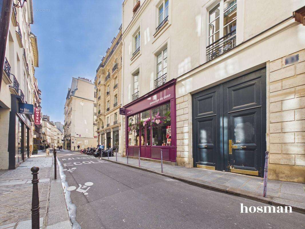 Appartement à PARIS-4E