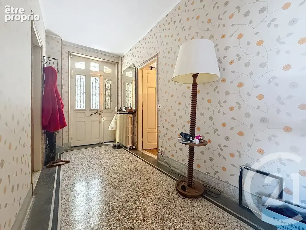 Maison 7 pièces 178 m² à vendre à Saint-Mesmin (10280) - photo 9
