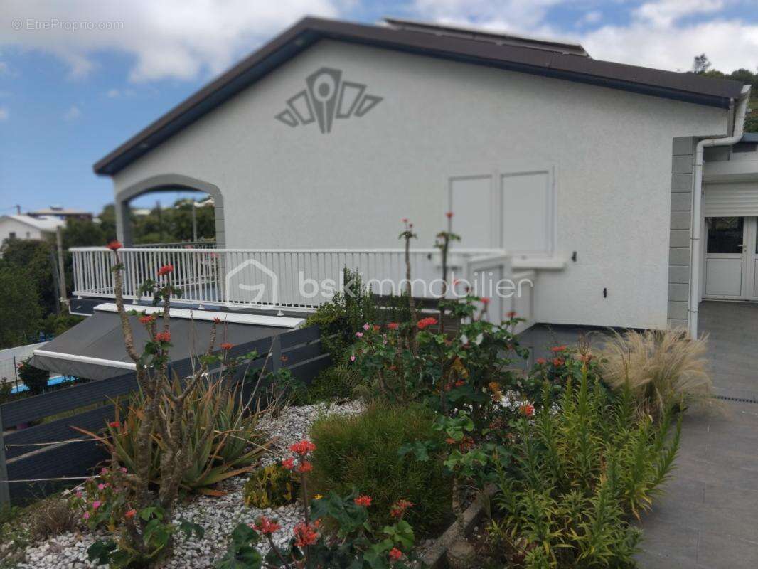 Maison à ENTRE-DEUX