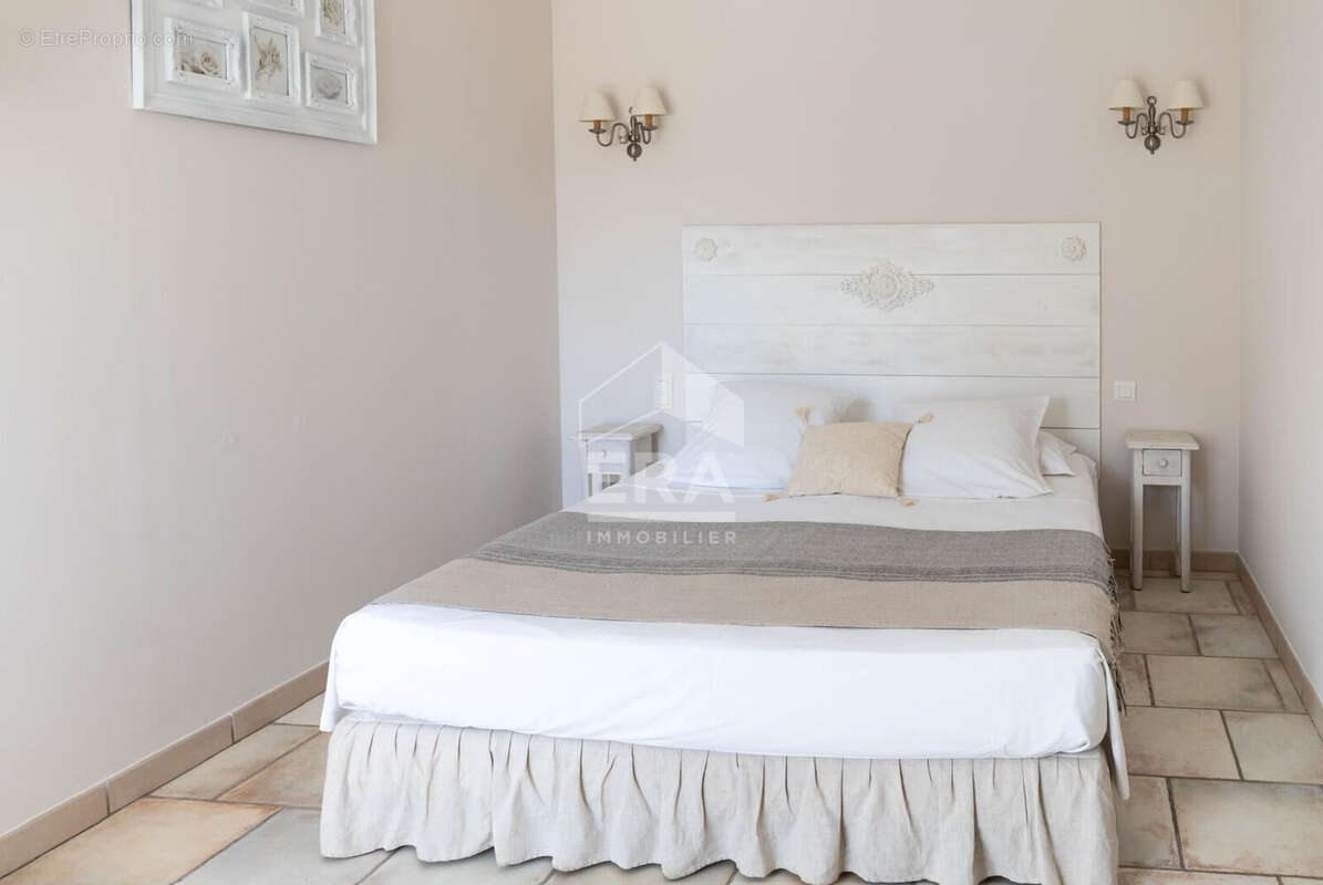 Maison 237m² à lacoste - photo 14