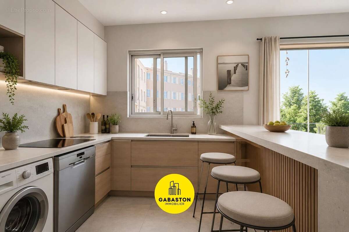 Appartement à MARSEILLE-1E