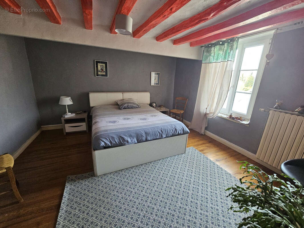 Maison à LAVERNAT