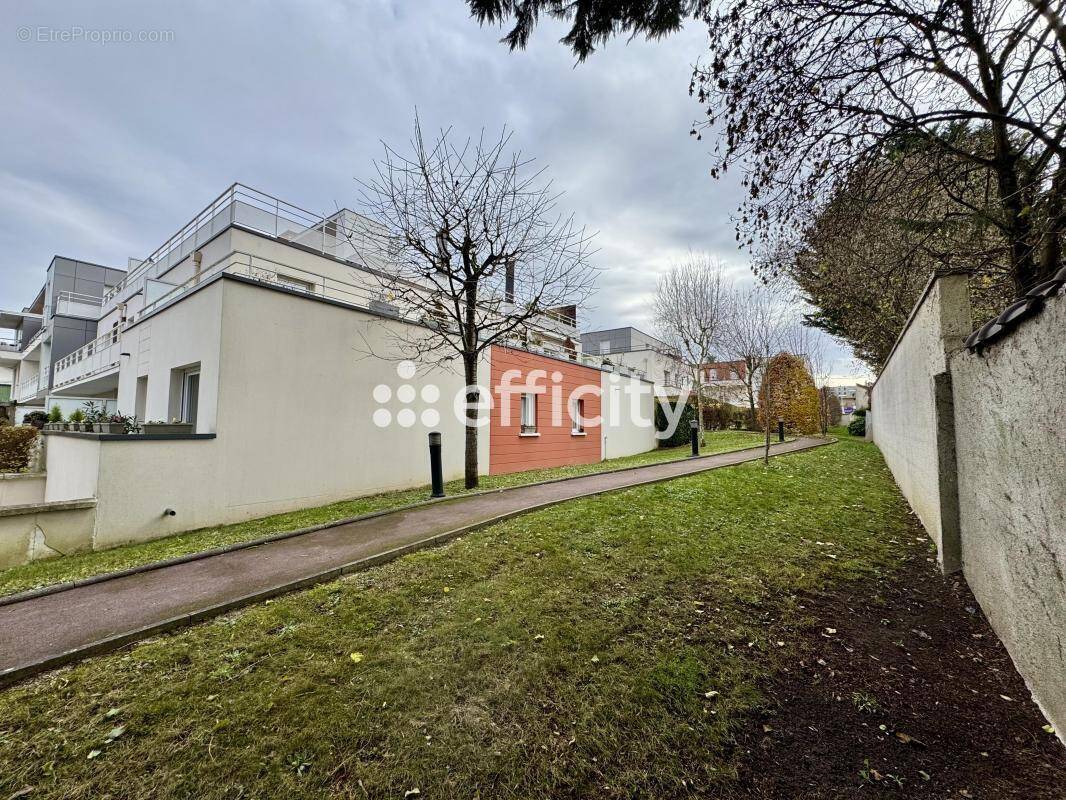 Appartement à LAGNY-SUR-MARNE