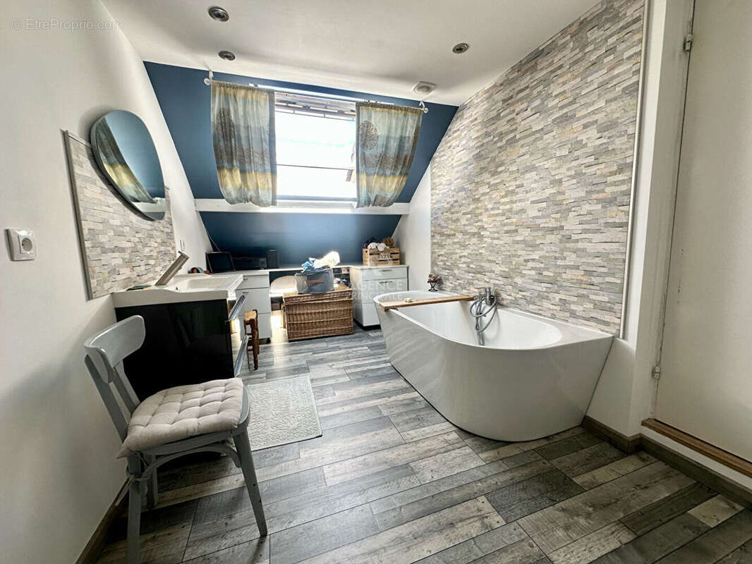 Maison Carrieres Sous Poissy 7 pièce(s) - photo 13