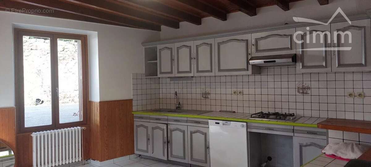 Maison à CHAPAREILLAN