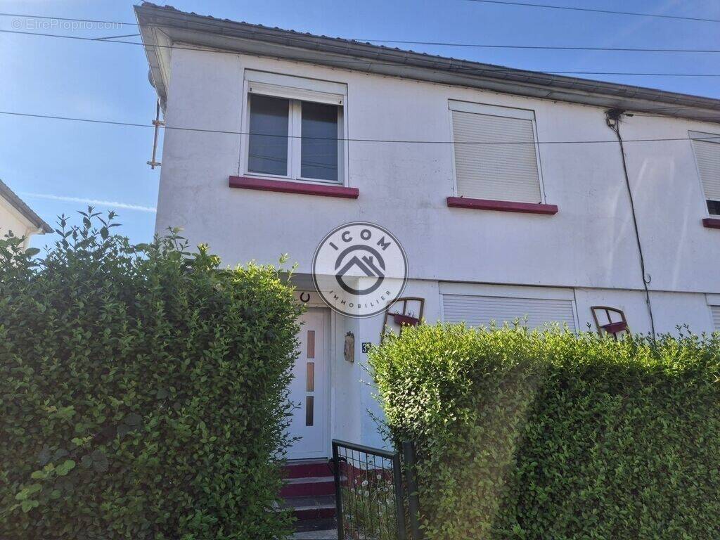 Maison de ville semi individuelle - photo 1