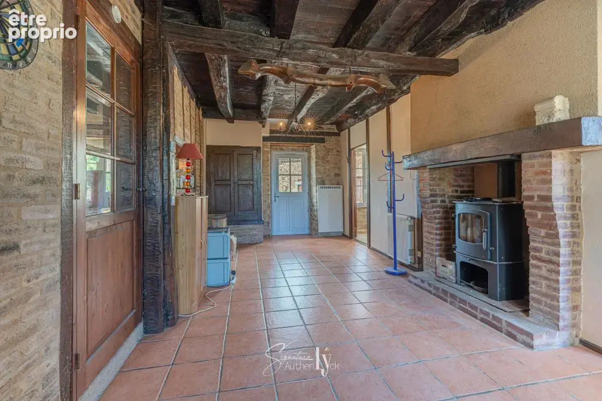 Maison 8 pièces 186 m² à vendre à La Meyze (87800) - photo 2