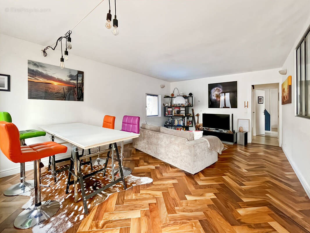 Maison à ENSUES-LA-REDONNE