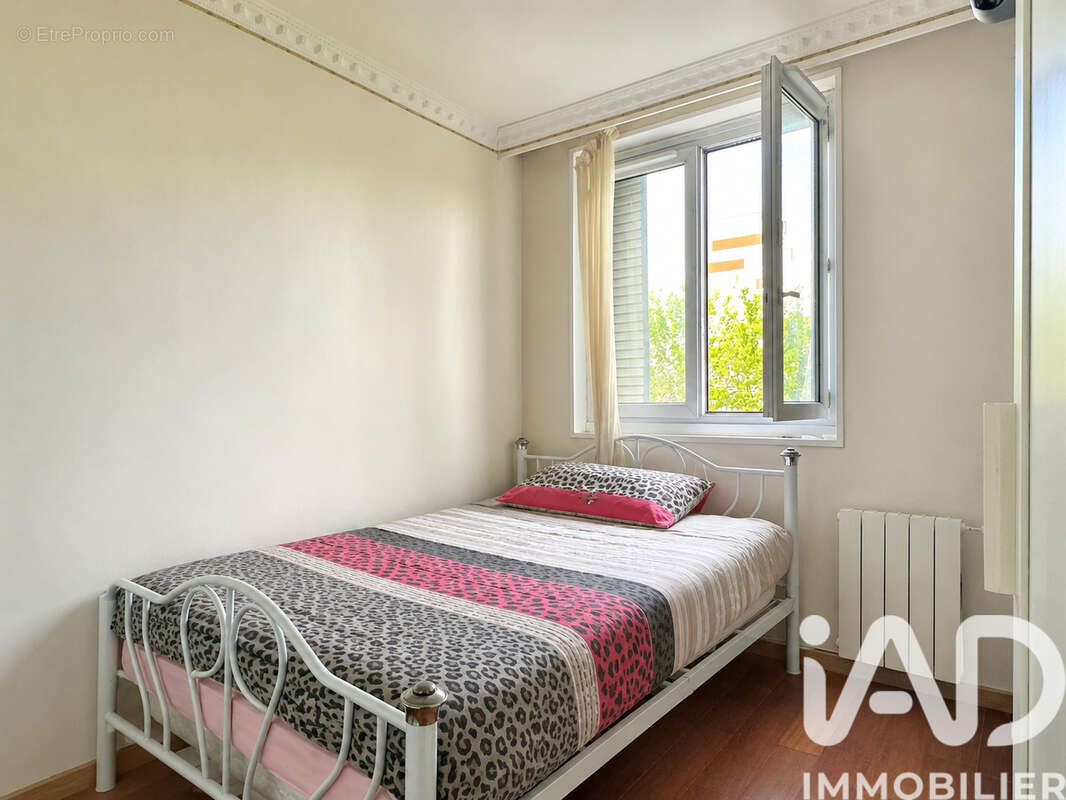 Photo 6 - Appartement à ROSNY-SOUS-BOIS