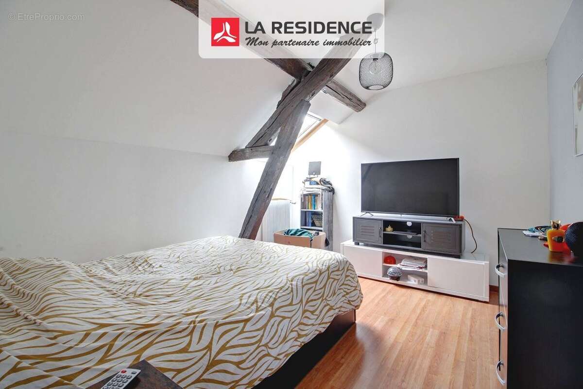 Maison 140 m² à Oissel  - photo 8