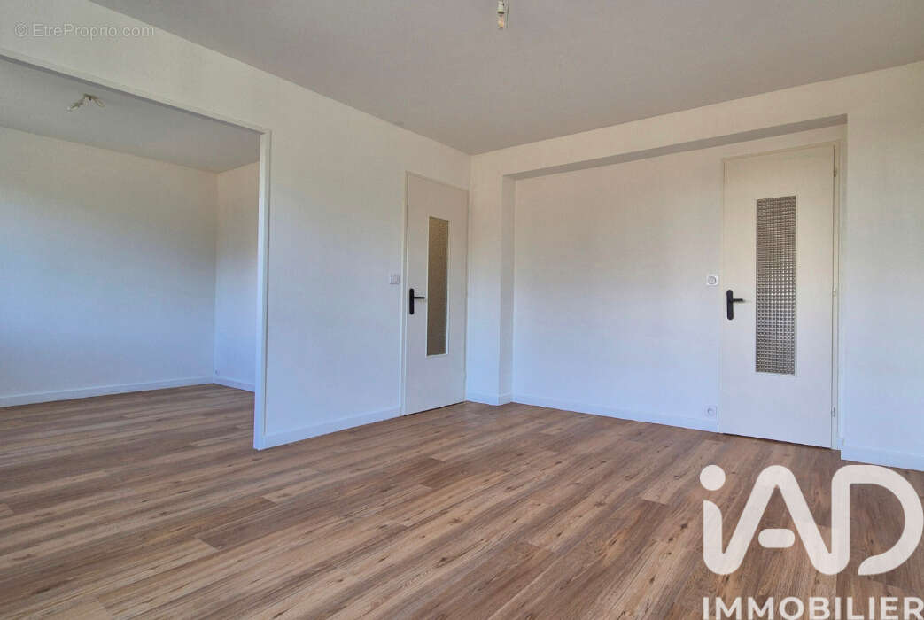 Photo 7 - Appartement à VENISSIEUX