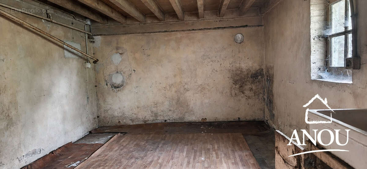 Maison a renover avec jardin - ideal investissement locatif - photo 15