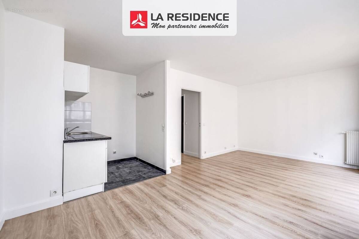 Appartement à PARIS-19E