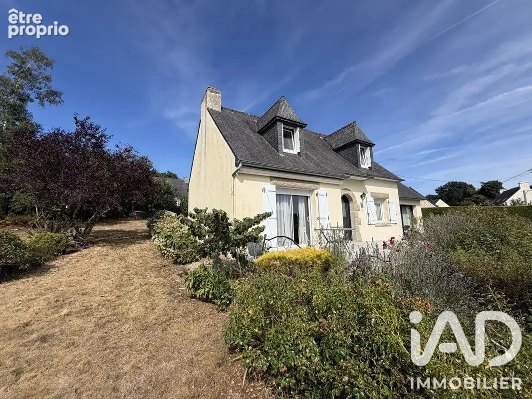 Photo 1 - Maison à BELLE-ISLE-EN-TERRE