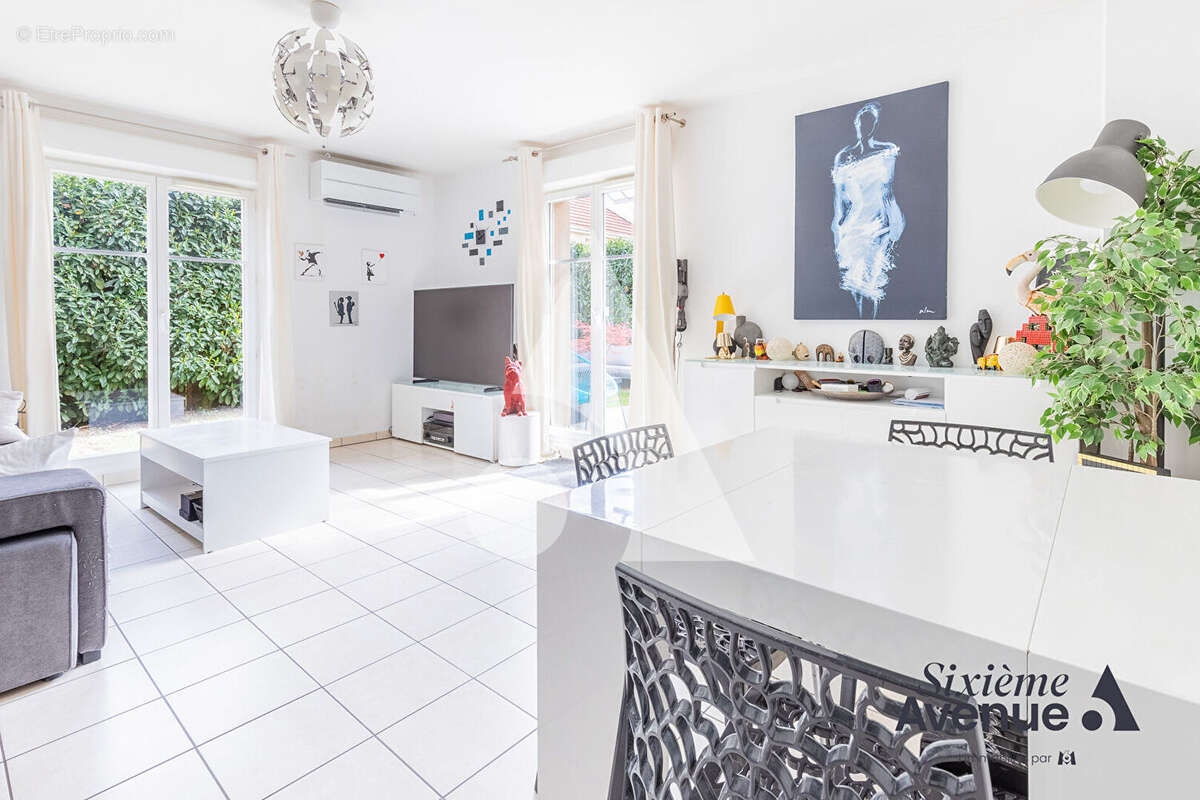 Appartement à LISSES