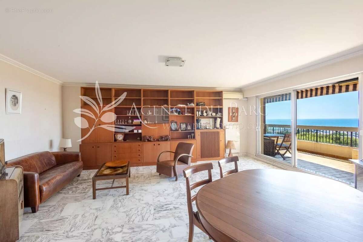 Superbe appartement 4 pièces avec vue mer à Villeneuve-Loubet - photo 6