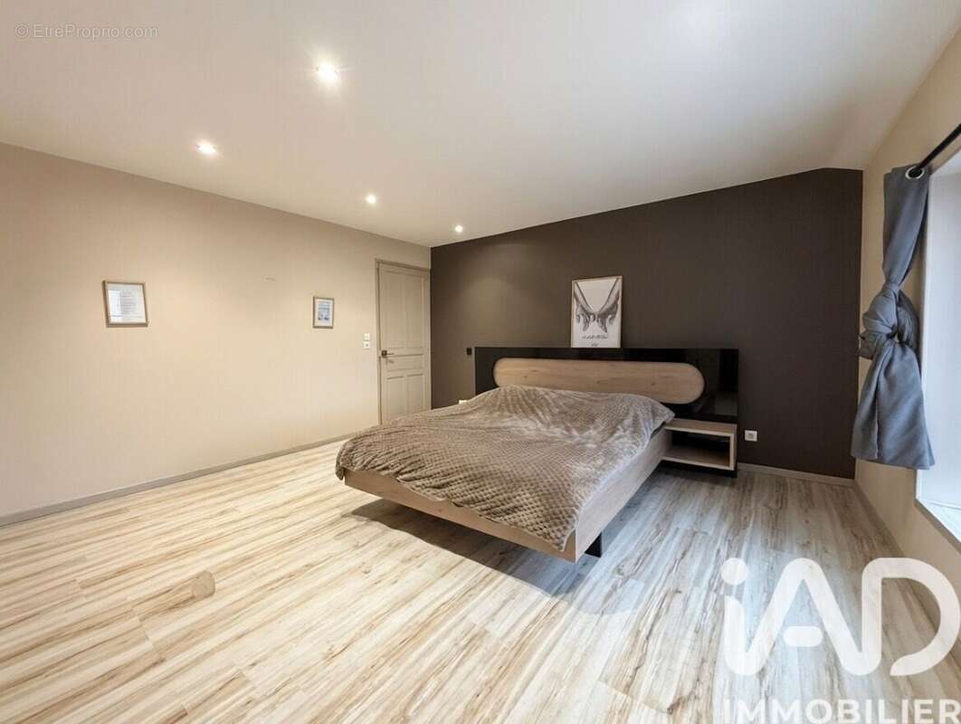 Photo 4 - Maison à POURU-SAINT-REMY