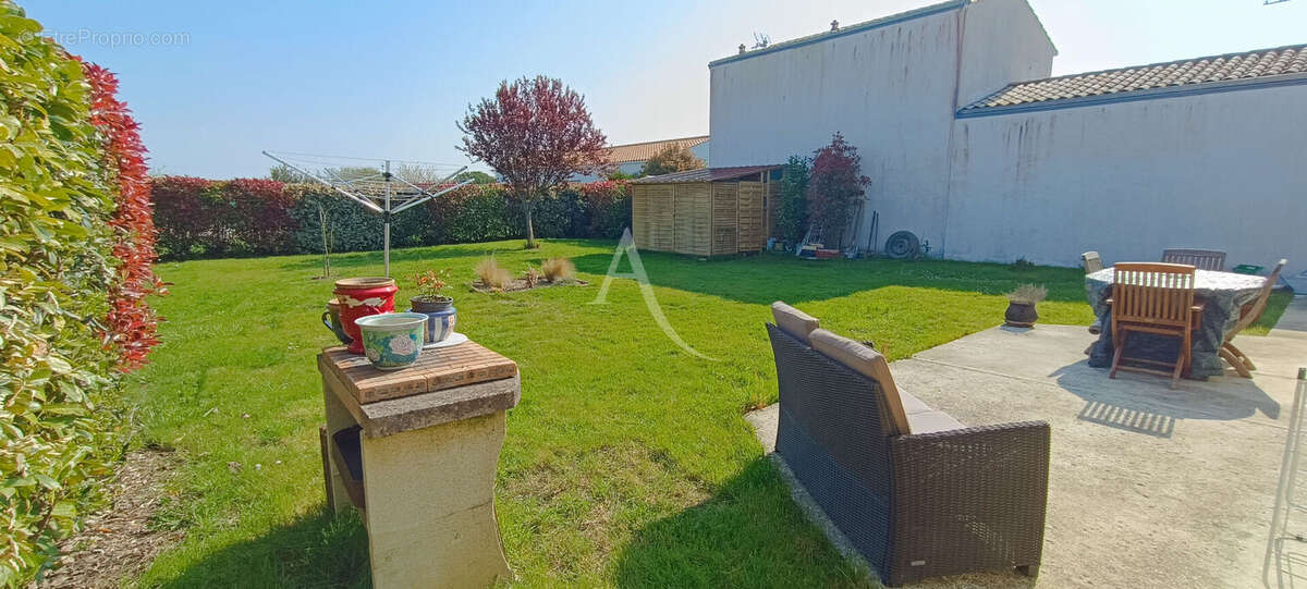 Maison à PORT-DES-BARQUES