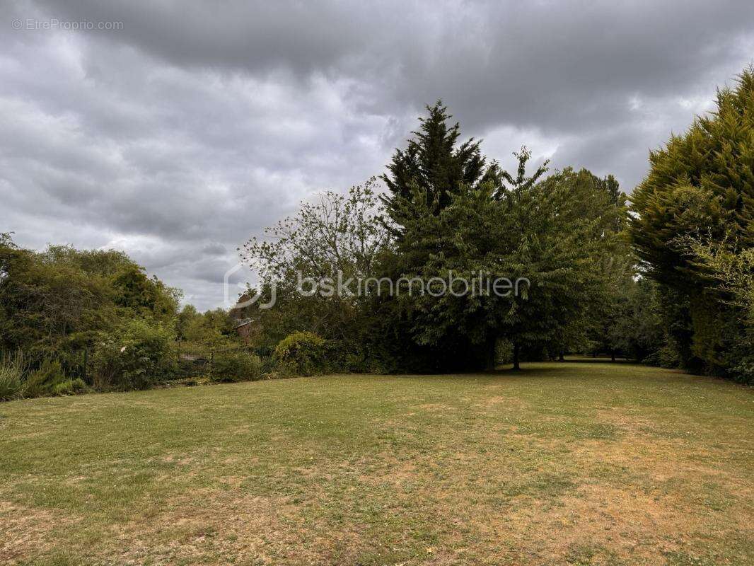 Immeuble de rapport 1 317 m² a sempigny (60400) - photo 7