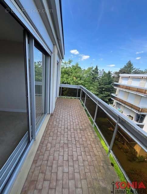 Appartement à NOGENT-SUR-MARNE