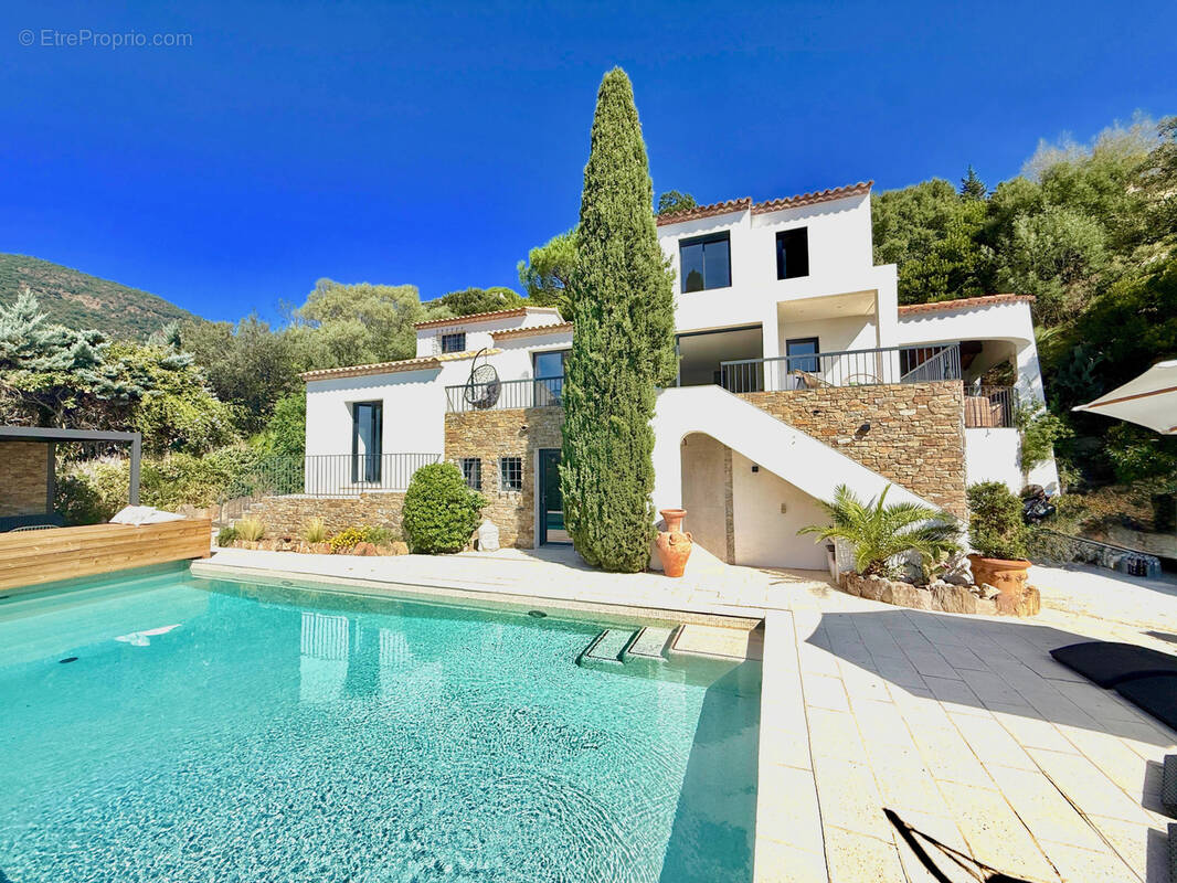 Maison à CAVALAIRE-SUR-MER