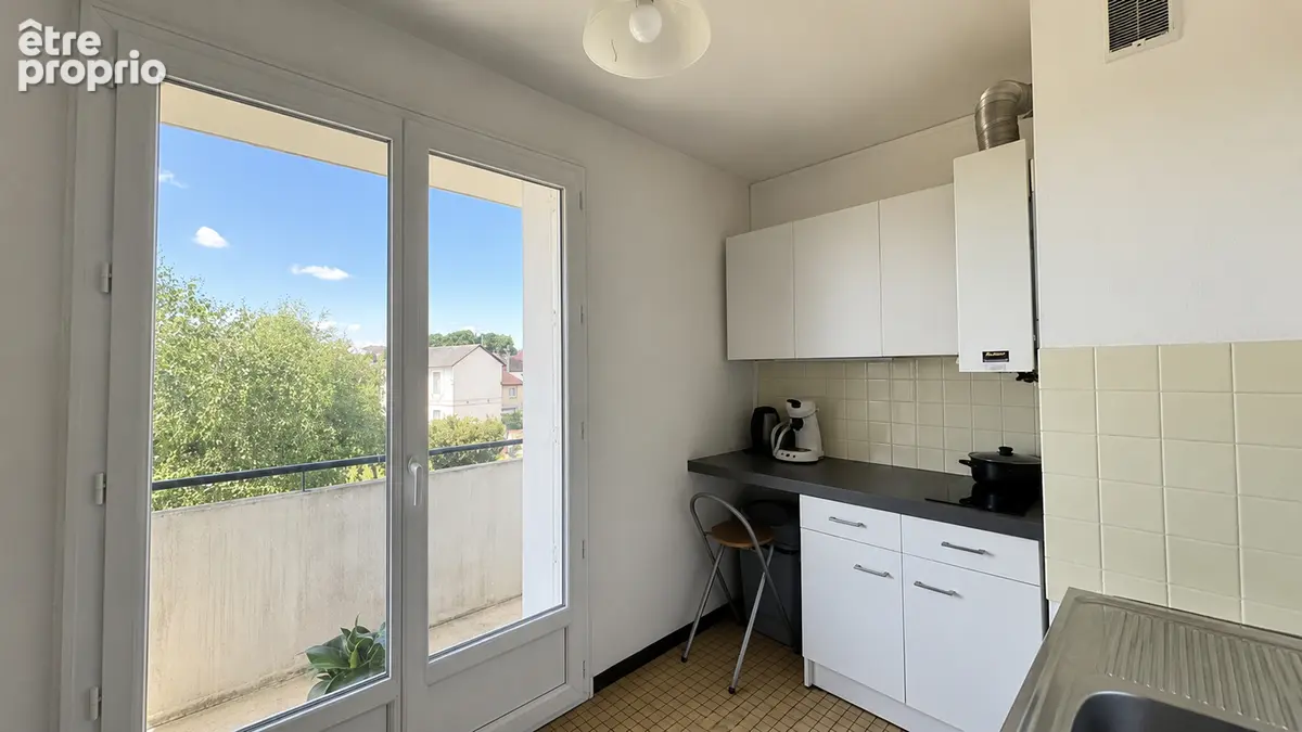 Appartement Nevers 1 pièce(s) 38 m2 - photo 2