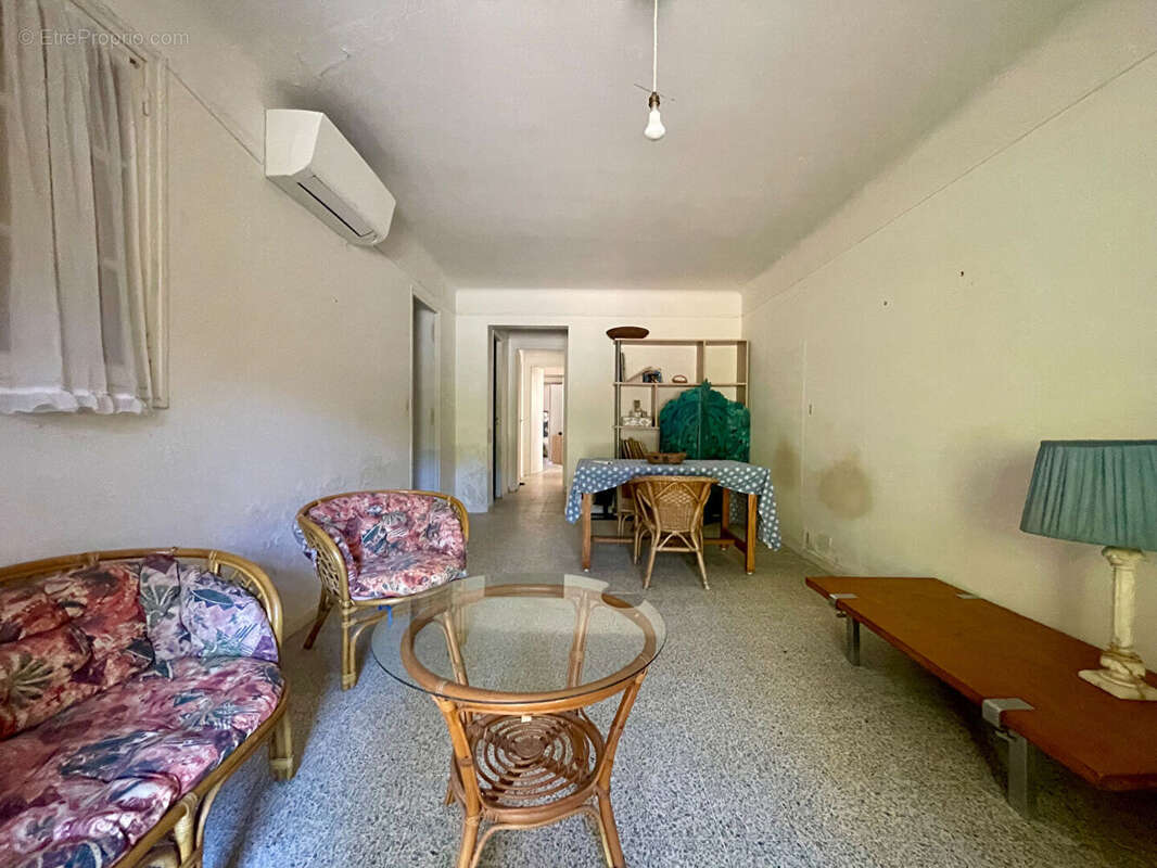 Maison à FREJUS