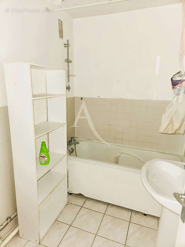 Appartement à FRESNES