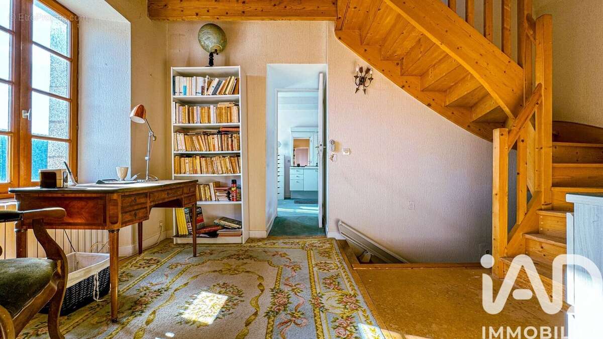 Maison 278 m² à Coatreven  - photo 8