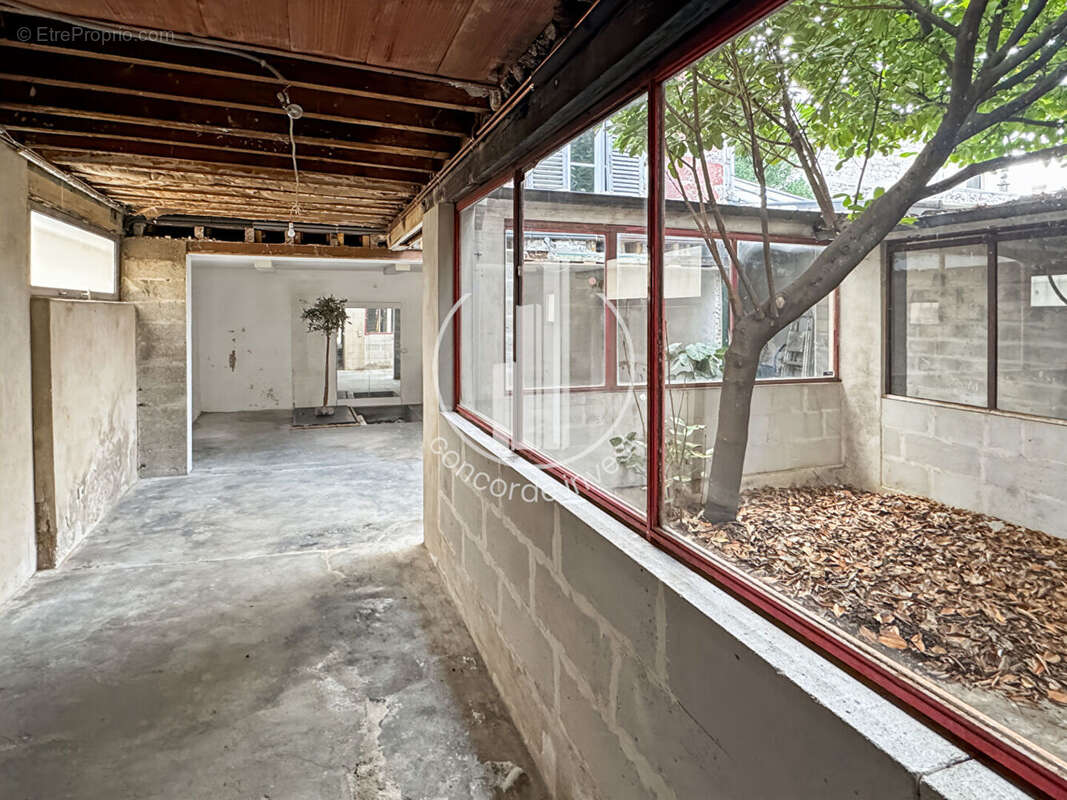 Maison à ASNIERES-SUR-SEINE