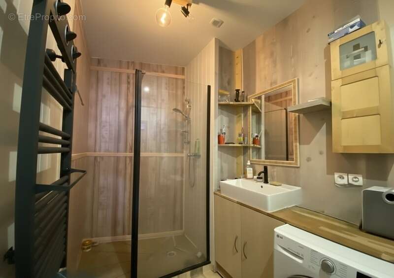 Maison à VAUX-EN-BUGEY