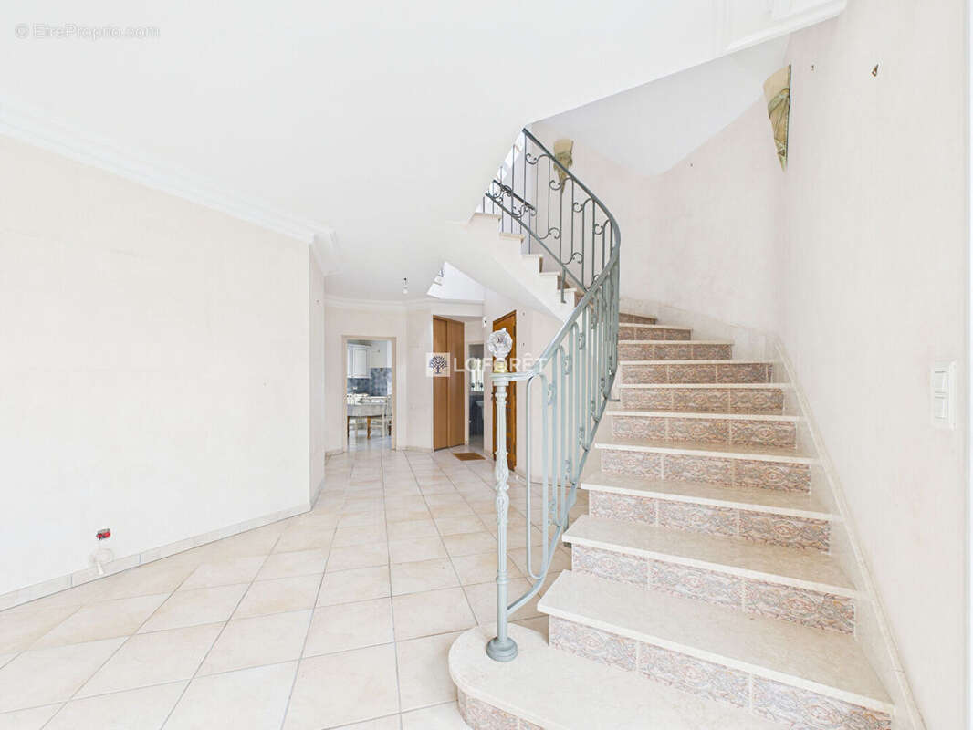 Maison Quimper 5 pièce(s) 167 m2 - photo 8