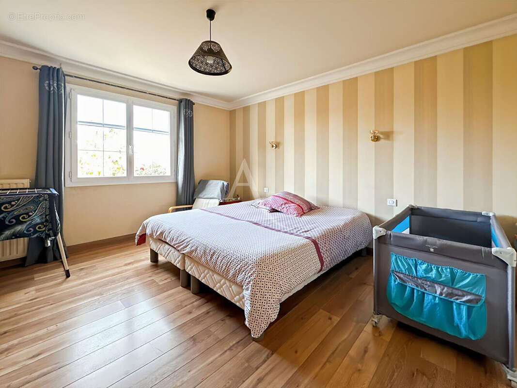 Maison à LE PERRIER