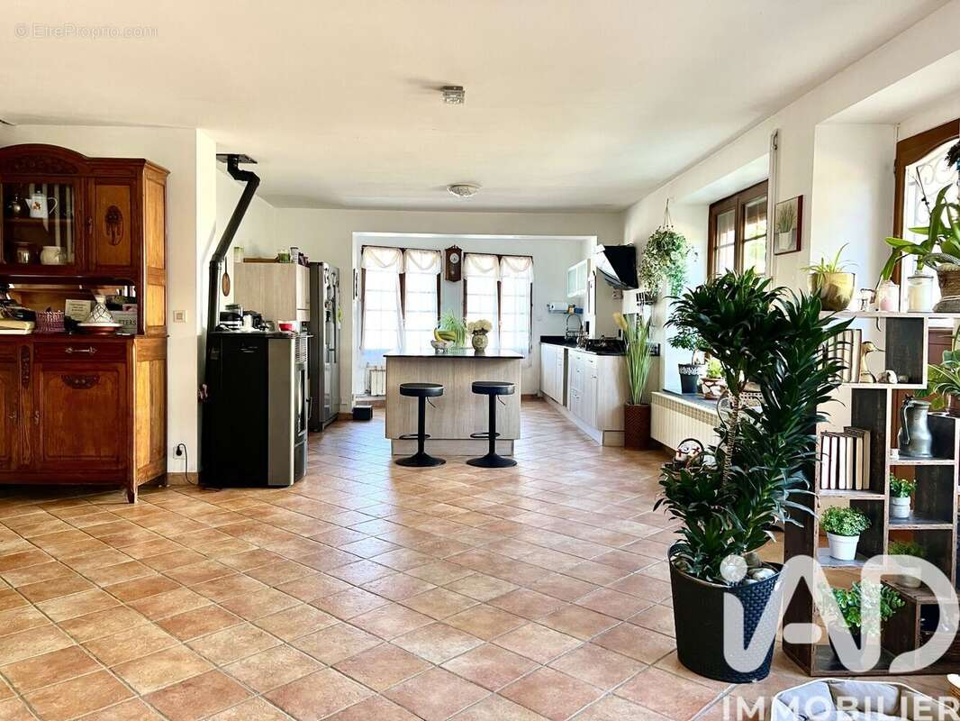 Photo 2 - Maison à SAINTE-GENEVIEVE