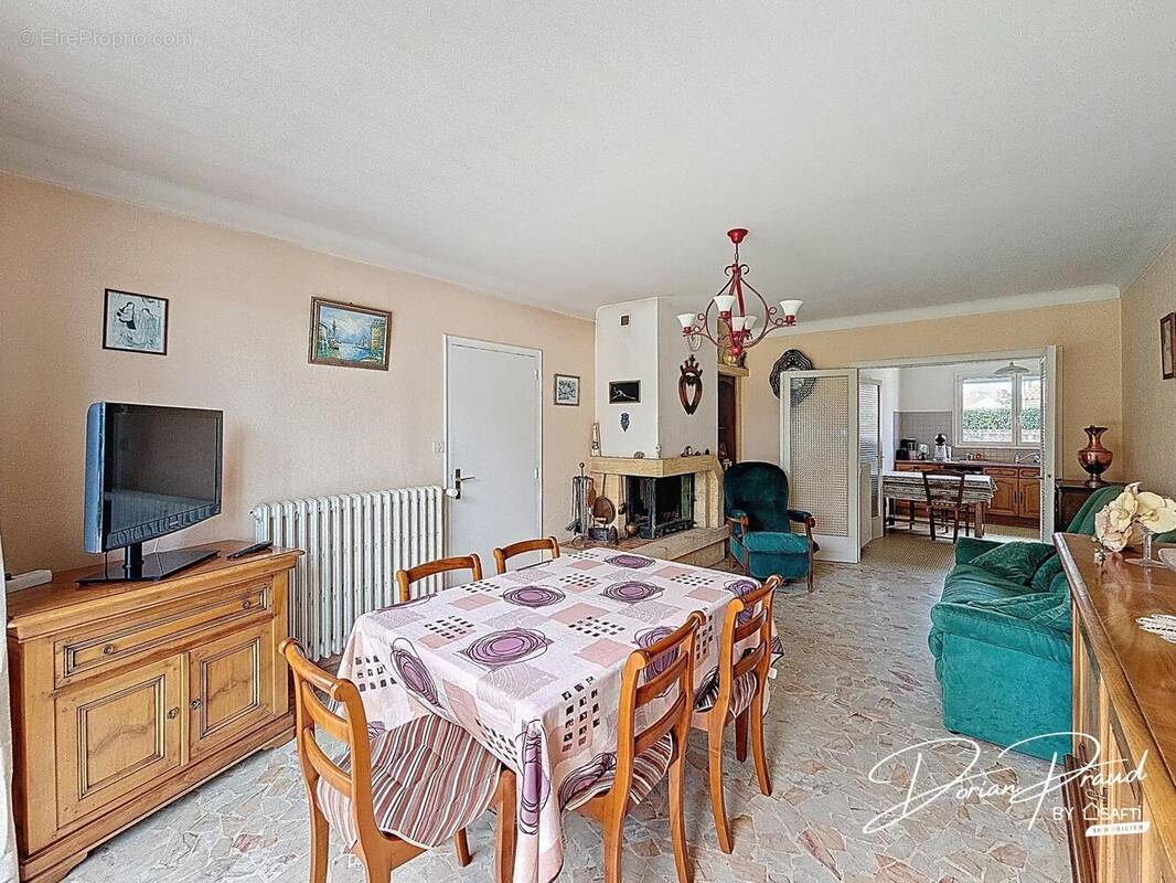 Photo 1 - Maison à CHALLANS