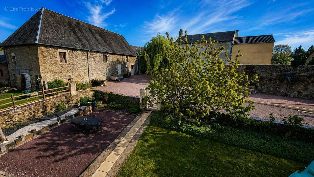 Maison Villers Bocage 8 pièce(s) 198 m2 terrain 3ha - photo 14