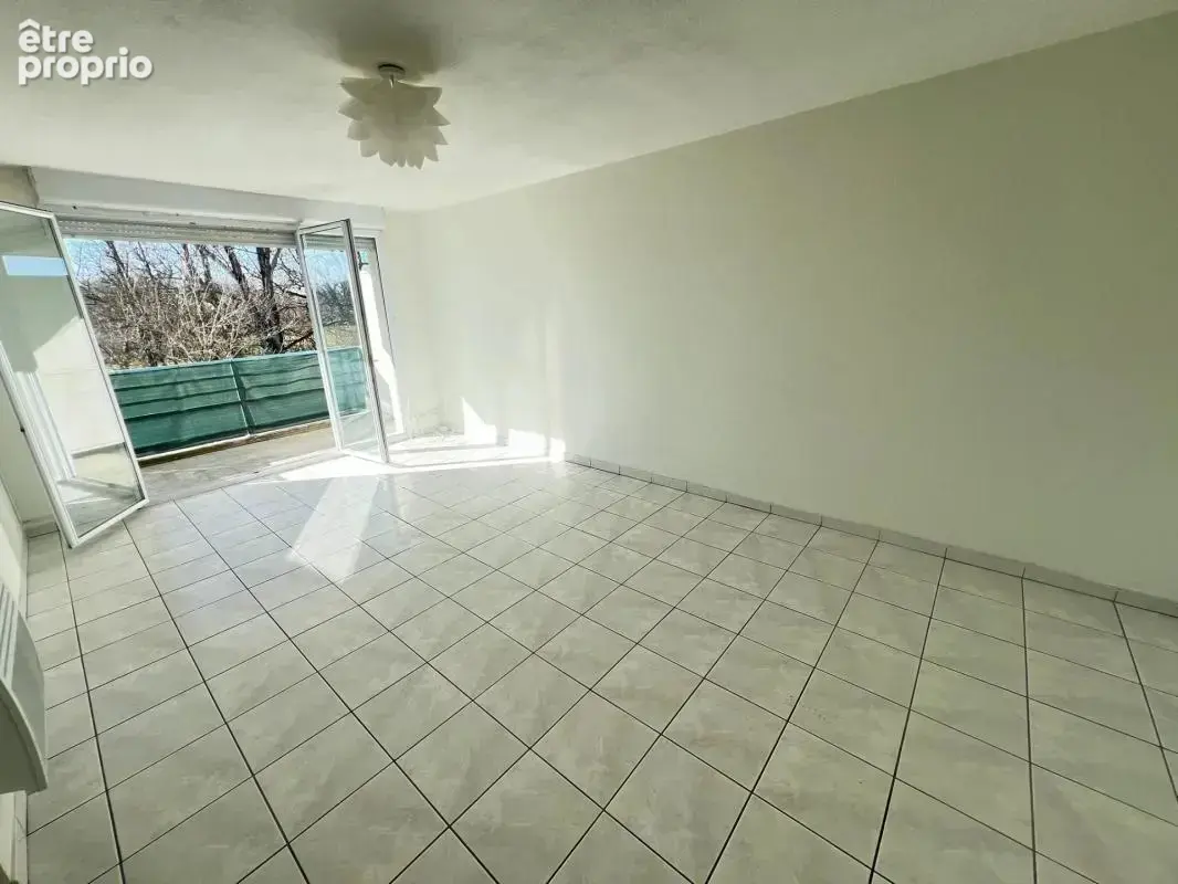 Appartement à COLOMIERS